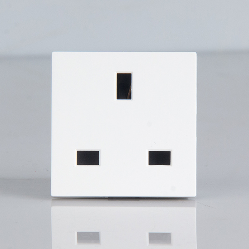British socket 45 series European standard integrated switch socket glass wall power desktop module plug
